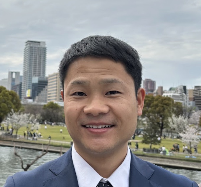 船岡 俊介